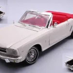 Kedvezményes ár Ford Mustang 1964 - 007 James Bond modellautó