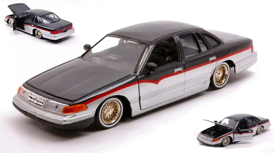 Vedd meg online Ford Crown Victoria 1998 modellautó