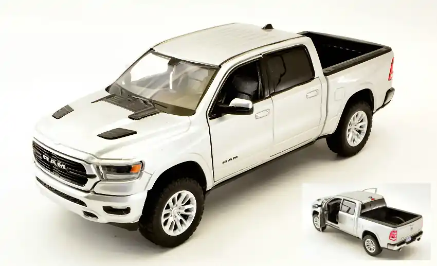Gyors szállítás Dodge RAM 1500 2019 modellautó