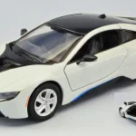 Utolsó esély BMW i8 Coupé 2018 modellautó