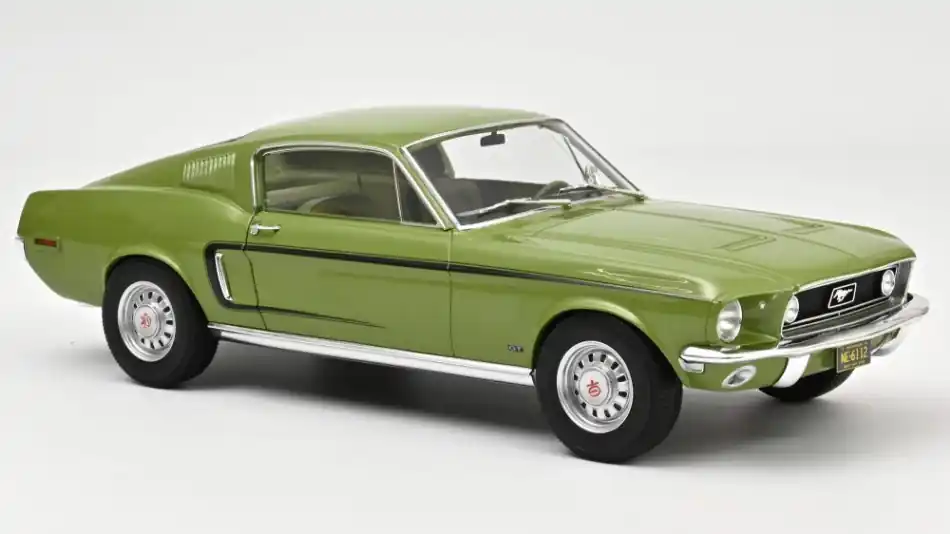 Azonnal elérhető Ford Mustang Fastback GT 1968 modellautó