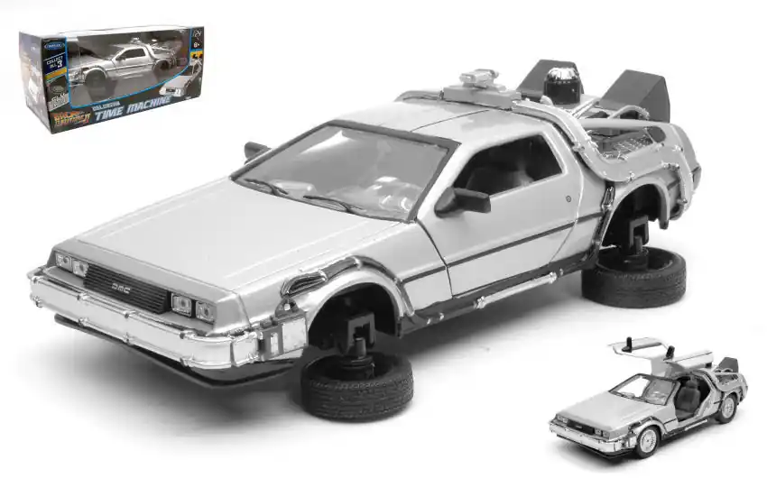 Olcsó DeLorean "Vissza a jövőbe 2" modellautó