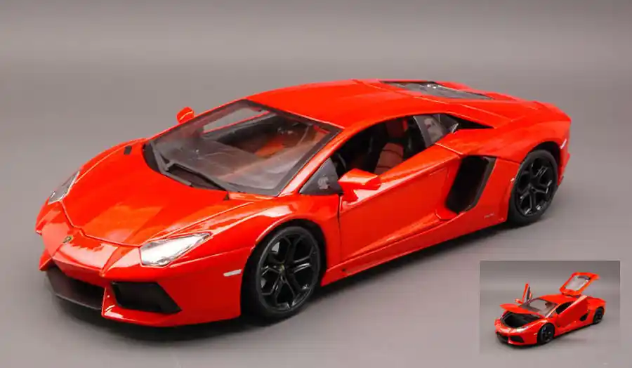 Lamborghini Aventador LP700-4 modellautó Akció