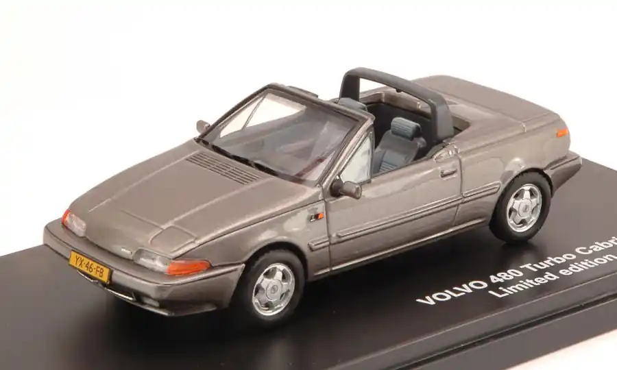 Volvo 480 Turbo cabriolet 1990 modellautó Kedvezményes ár