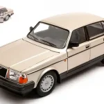 Bestseller Volvo 240 GL modellautó