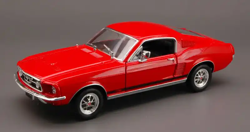 Ford Mustang GT Fastback 1967 modellautó Árcsökkenés