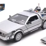 Bestseller DeLorean Vissza a jövőbe 2 modellautó