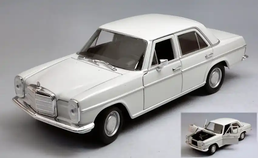 Mercedes-Benz 220D (W115) modellautó Szuper ajánlat