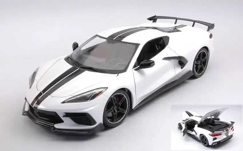 Azonnal elérhető Chevrolet Corvette Stingray 2020 modellautó