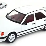 Mercedes E-osztály (W124) 1986 modellautó Kedvezményes ár