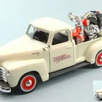 Prémium Chevrolet 3100 Pick-up 1950 + Harley-Davidson Heritage 2001 modellautó