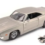 Vedd meg online Dodge Charger R/T 1969 modellautó