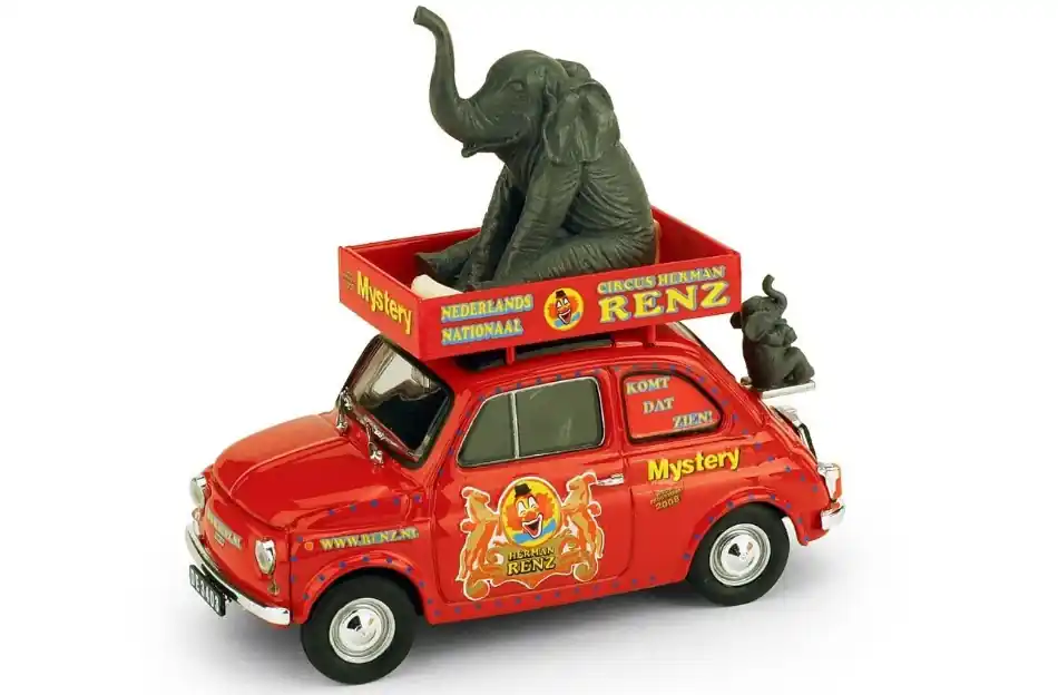 Bestseller Fiat 500 R két elefánt figurával 1972 - Circus Herman Renz modellautó