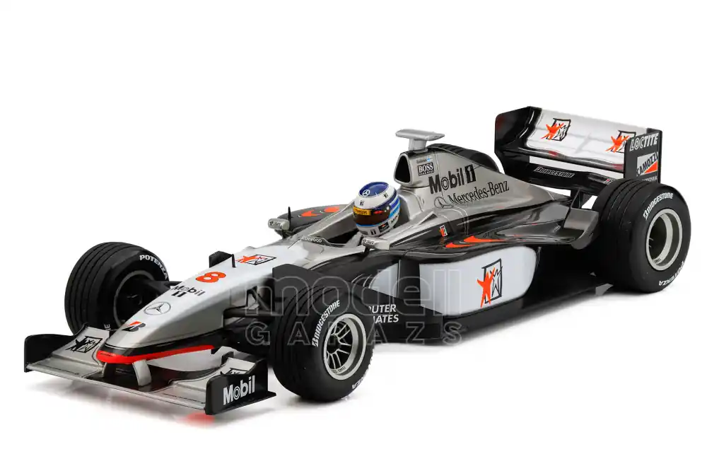 Újdonság McLaren F1 MP4/13 8 1998 M. Häkkinen Újdonság