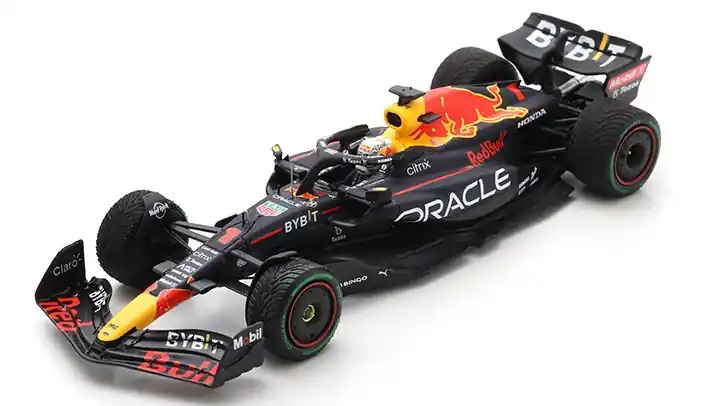 Red Bull F1 RB18 n.1 Japan GP győztes 2022 M. Verstappen Újra elérhető Kiárusítás