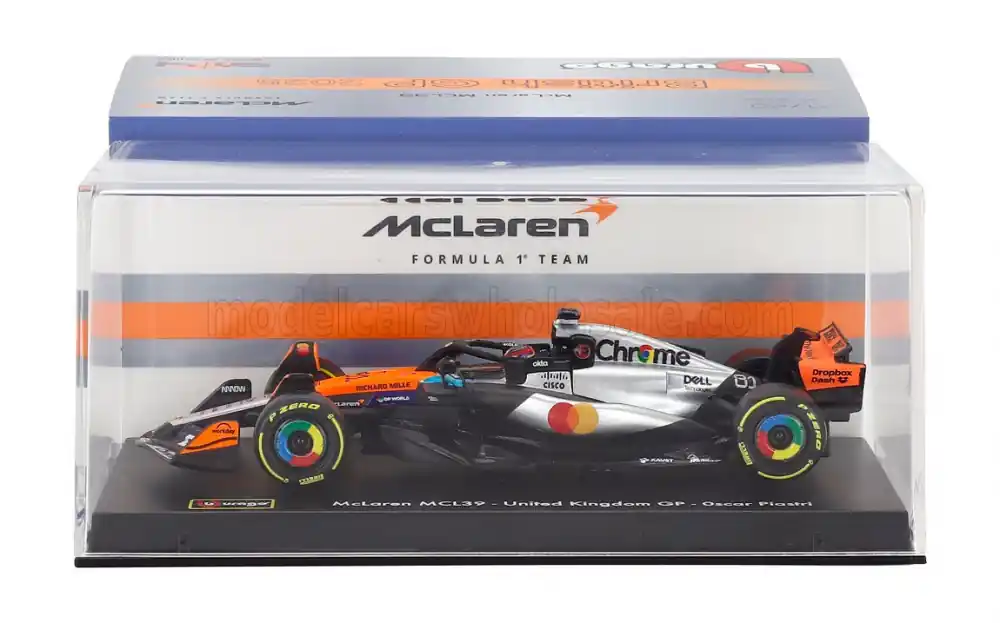 McLaren F1 MCL39 81 Silverstone British GP (2nd) 2025 O. Piastri pilótával és vitrinnel Olcsóbb