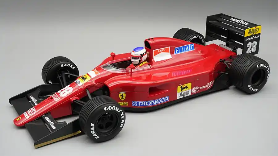 Legnépszerűbb Ferrari F1 641 F1 28 British GP 1991 J. Alesi (esőgumikkal)