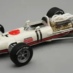 Nézd meg most Honda F1 RA273 11 South African GP 1967 J. Surtees