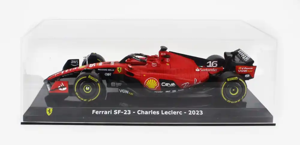 Ferrari F1 SF-23 16 2023 C. Leclerc Népszerű