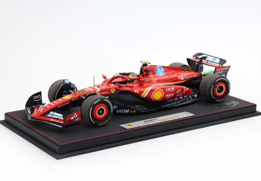Ferrari F1 SF-24 55 Monza GP 2024 C. Sainz vitrinnel Limitált Alacsony ár