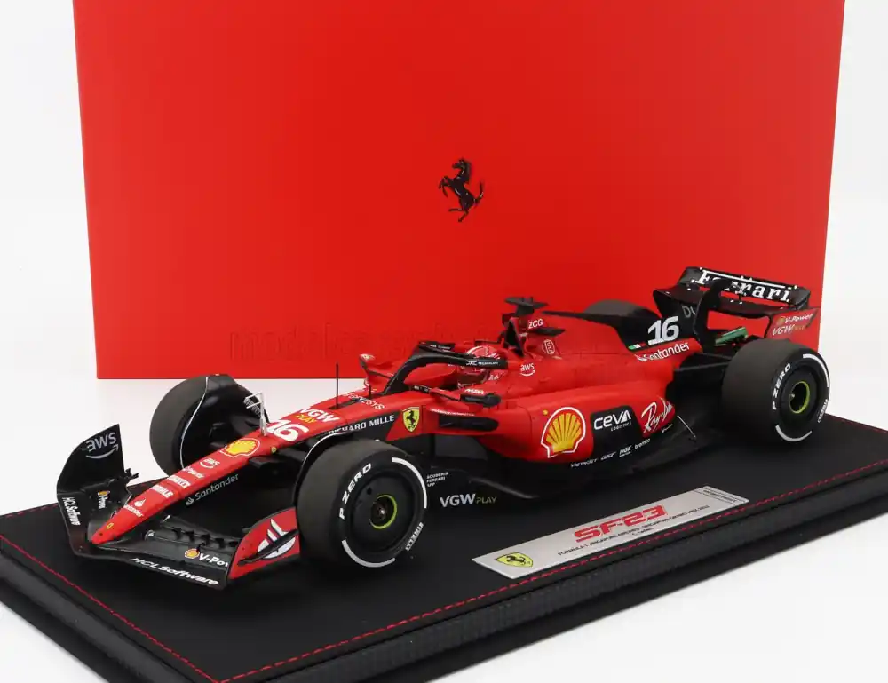 Ferrari F1 SF-23 16 Singapore GP 2023 C. Leclerc (vitrinnel) Limitált Alacsony ár