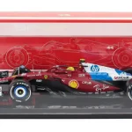 Árengedmény Ferrari F1 SF-25 44 Miami GP 2025 L. Hamilton exkluzív kiadás vitrinnel