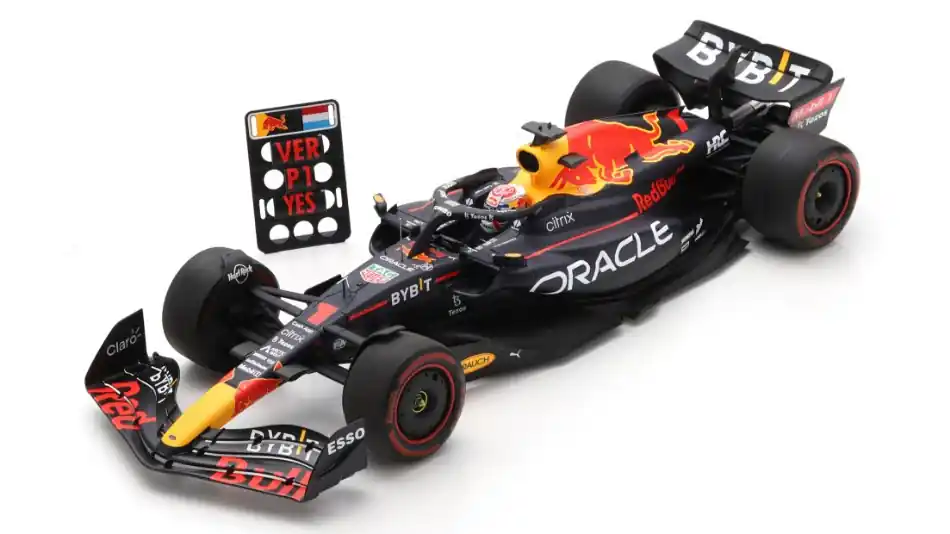 Kedvezményes ár Red Bull F1 RB18 1 Dutch GP győztes 2022 M. Verstappen