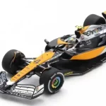 Vedd meg most McLaren F1 MCL60 n.4 British GP 2023 L. Norris Pit Board táblával