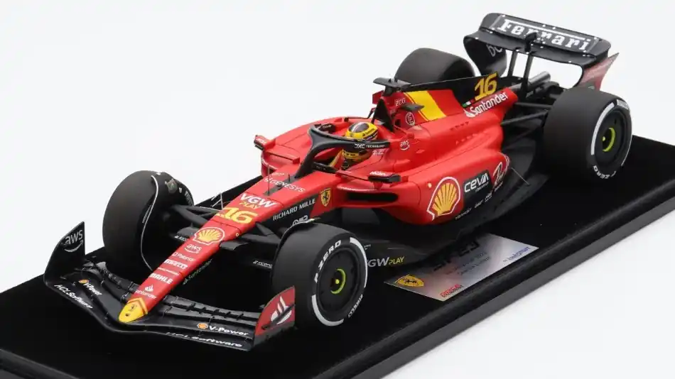 Ferrari F1 SF-23 n.16 Monza GP 2023 C. Leclerc Kiárusítás