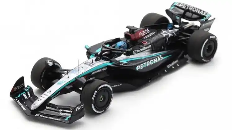 Expressz szállítás Mercedes F1 W15 n.63 Austrian GP 2024 G. Russell