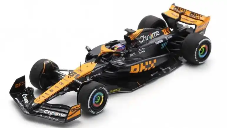 Árengedmény McLaren F1 MCL60 n.81 Japan GP 2023 O. Piastri