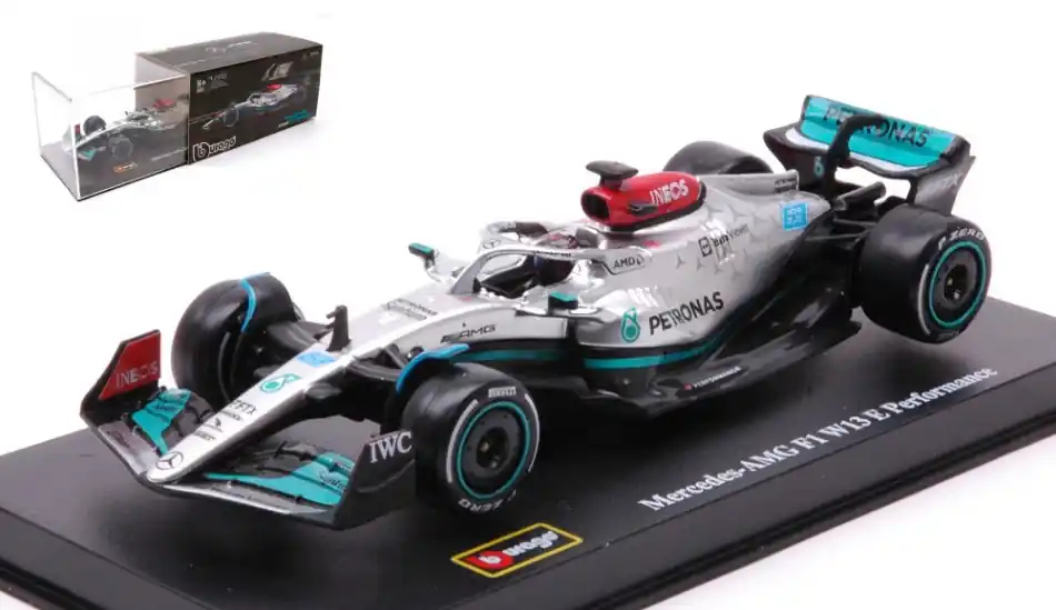 Mercedes F1 AMG Petronas W13E George Russel 2022 n.63 vitrinnel és pilótával Outlet
