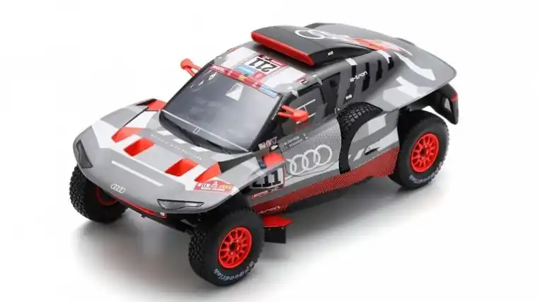 Vásárlói kedvenc Audi RS Q e-tron n.211 Dakar rally 2023 M. Ekström - E. Bergkvist