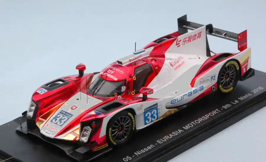 Oreca 05 Nissan n.33 Le Mans 2016 P. Junjin - T. Gommendy - N. P. de Bruijin Vedd meg most
