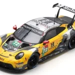 Akció Porsche 911 RSR-19 n.72 LMGTE Le Mans 2021 D. Vanthoor - A. Parente - M. Mar