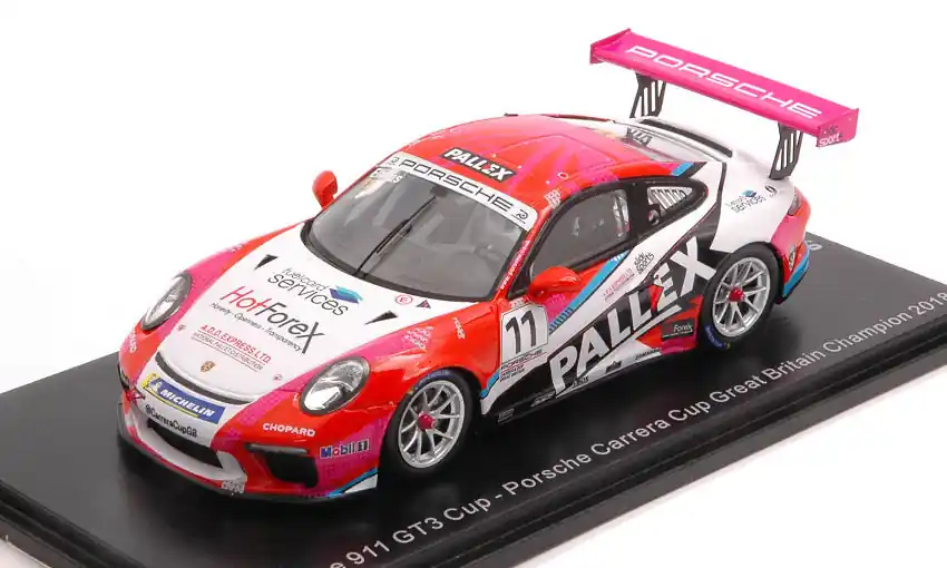 Szuper akció Porsche 911 GT3 n.11 Porsche Carrera Cup Great Britain 2018 T. Elinas