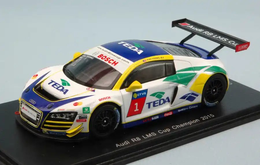 Bestseller Audi R8 LMS Cup Champion n.1 2015 A. Xoong