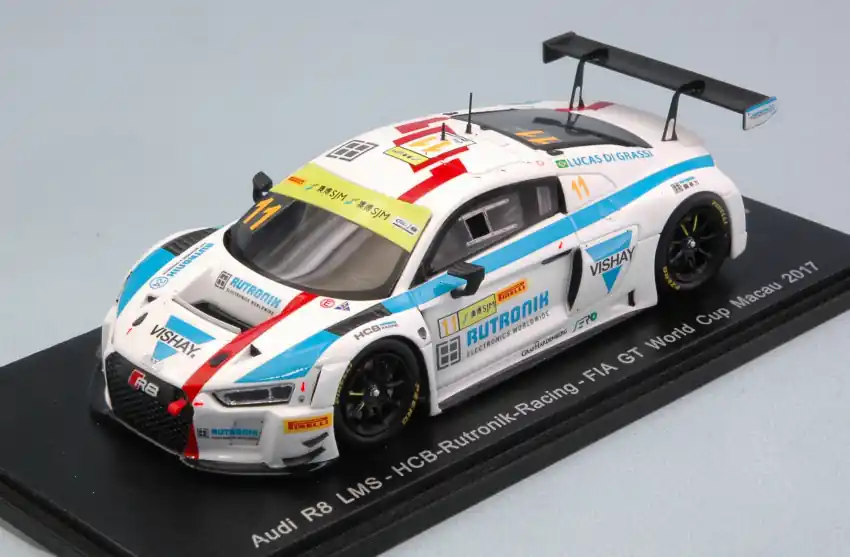 Szuper akció Audi R8 LMS HCB Rutroni Racing n.11 FIA GT World Cup Macau 2017 L. di Grassi