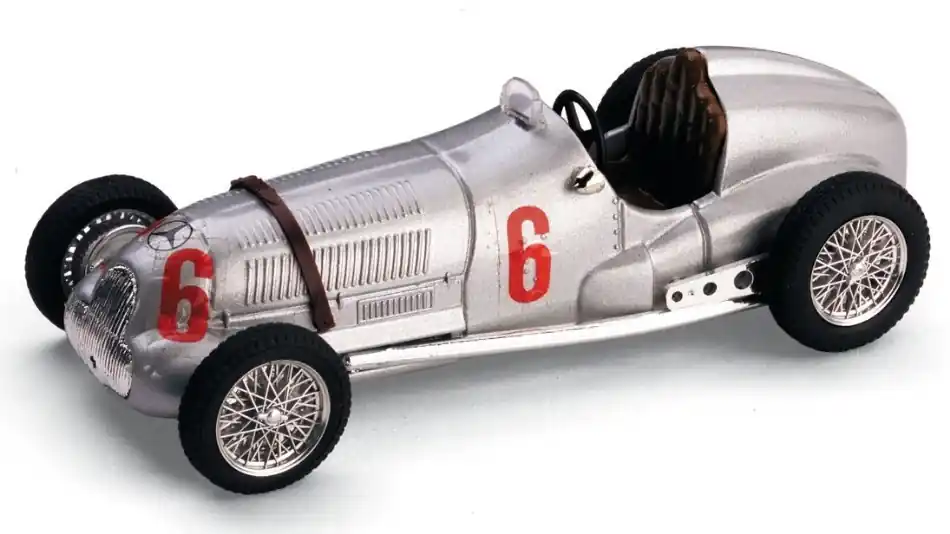 Mercedes Grand Prix W125 n.6 Italian GP 1937 H. Lang Ne maradj le