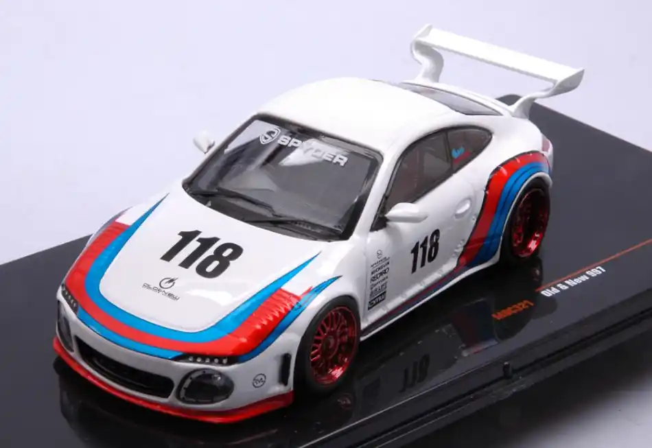 Népszerű Porschec911 Old and new 997 n.118 Martini