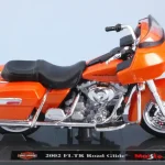 Harley Davidson FLTR Road Glide 2002 motor modell Csak ma
