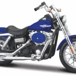 Harley Davidson Dyna Street Bob 2006 motor modell Akció