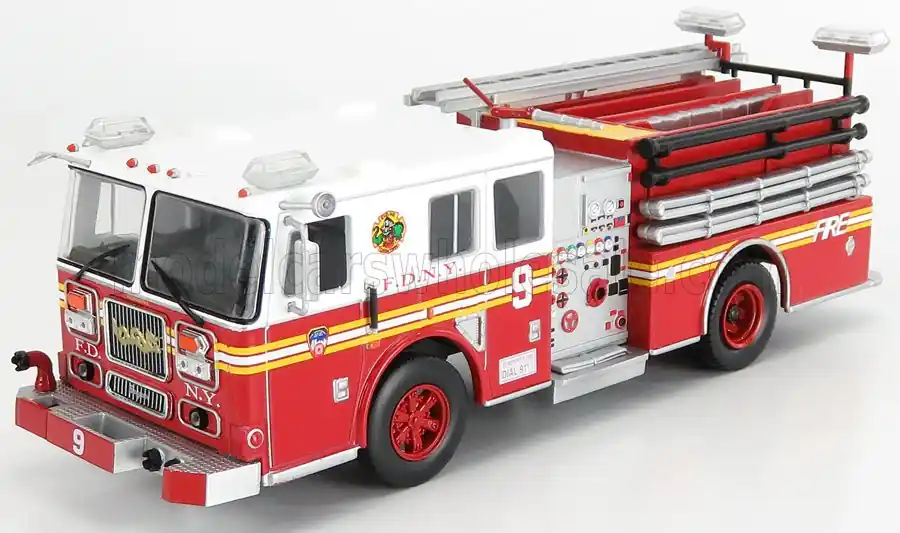 Népszerű Seagrave tűzoltóautó New York 2003