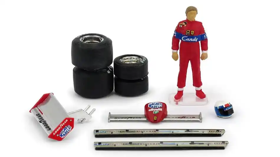 Legjobb ár Brumm Didier Pironi figura Ferrari F1 1981 sisakkal + első és hátsó szárnyakkal + gumikkal 1 43